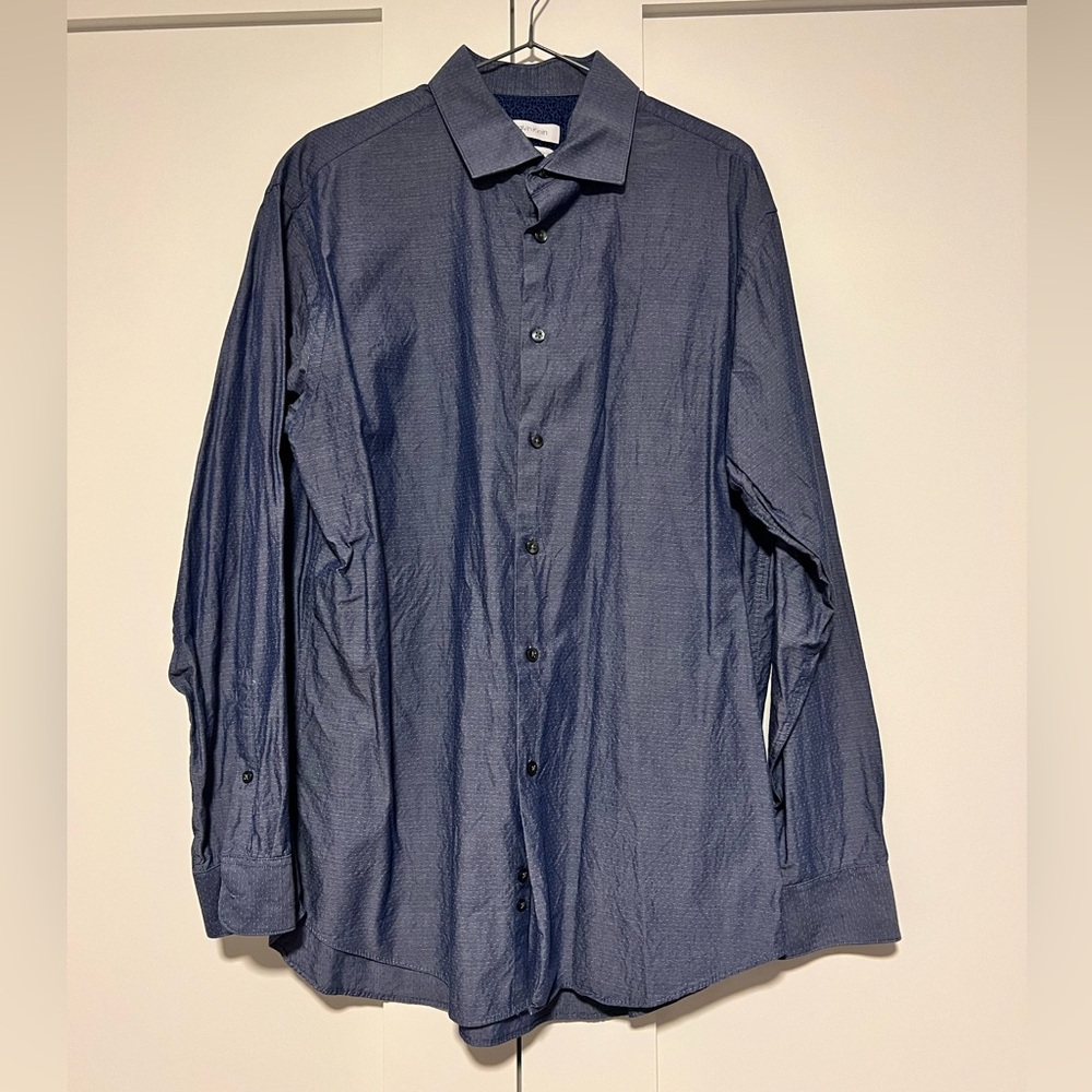 Men’s Calvin Klein dress shirt